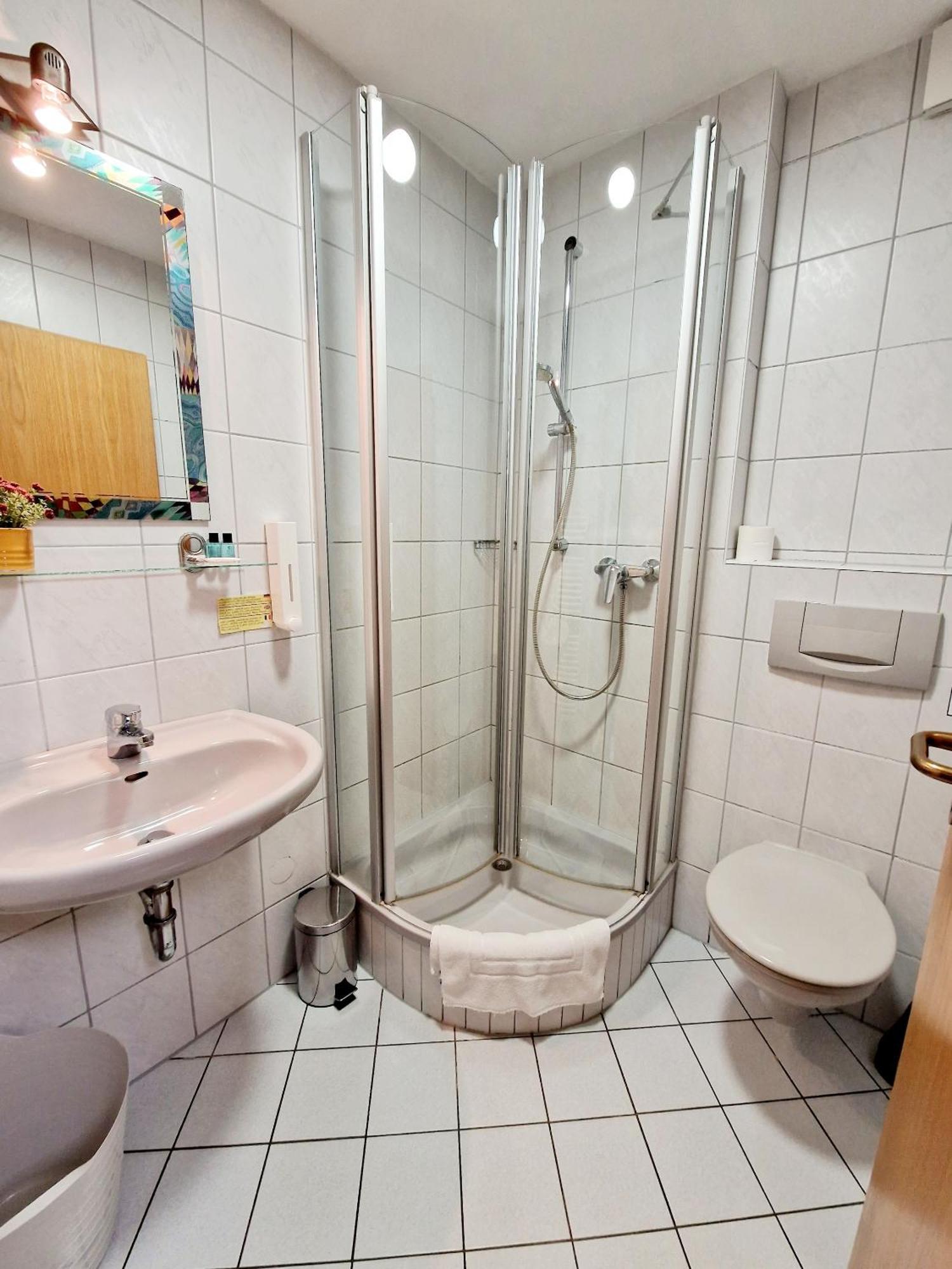 Hotel Rheintal Kappel-Grafenhausen Phòng bức ảnh
